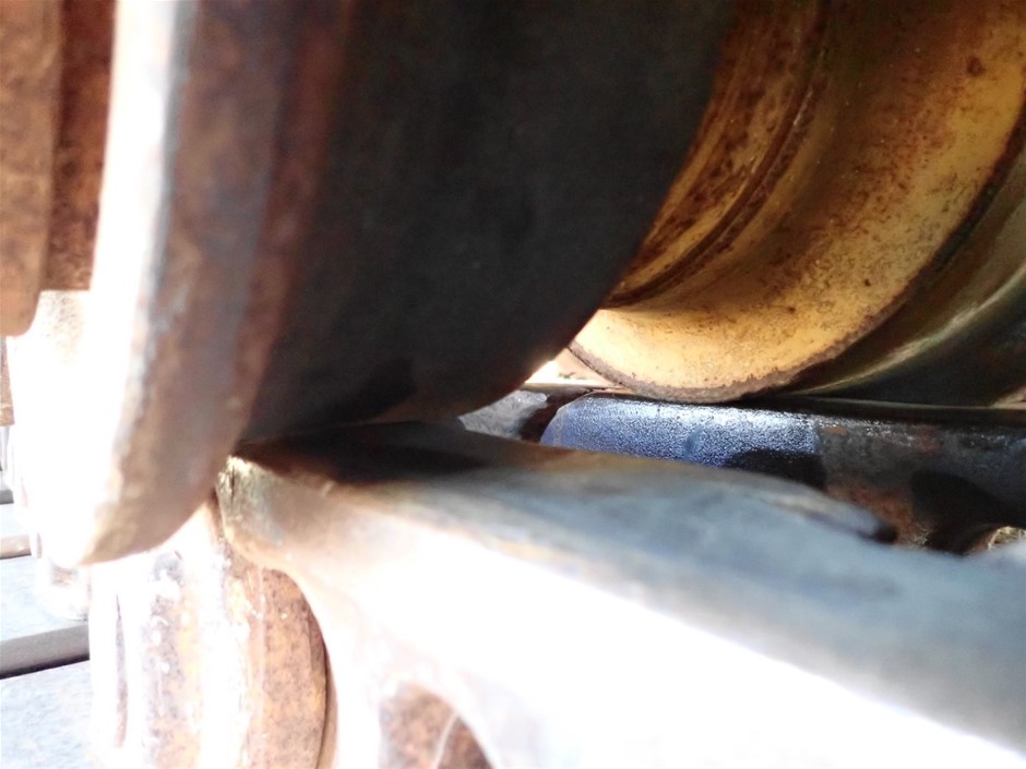 9K WHITE GOLD 1.00ct F VS LAB DIAMOND RADIANT ANNIVERSARY BAND