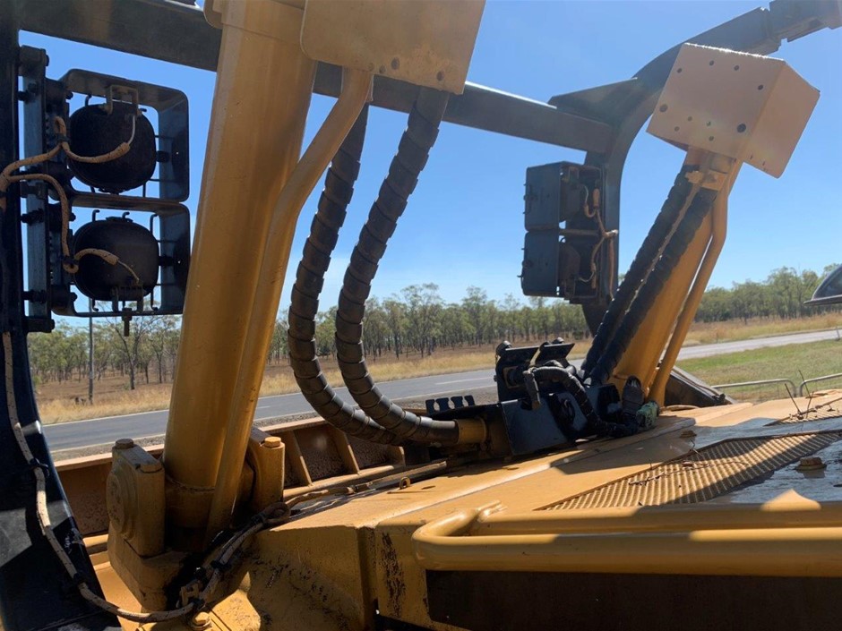 RIP CURL Women's Premium Surf E Cup Bikini Top, Size M, Black. RRP: $89.99.