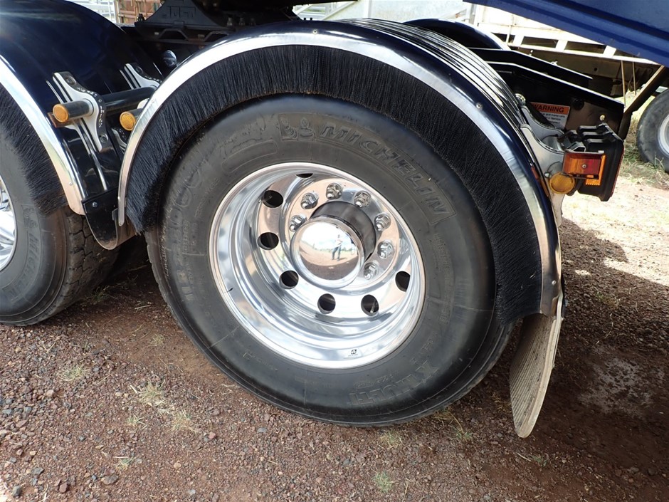 FLORSHEIM Boy's Rolan Cap Toe Oxford Shoes, Cognac, Size US3M / UK 2 / Eu 3