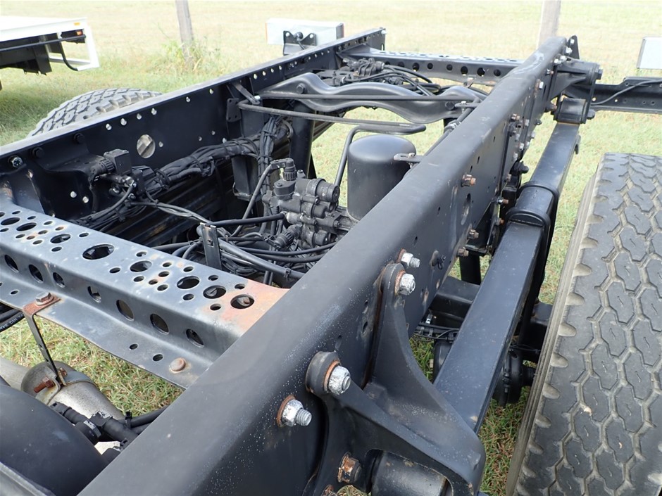 NEW BALANCE Men's Minimus Prevail Fitness & Cross Training Shoe, Navy (410)