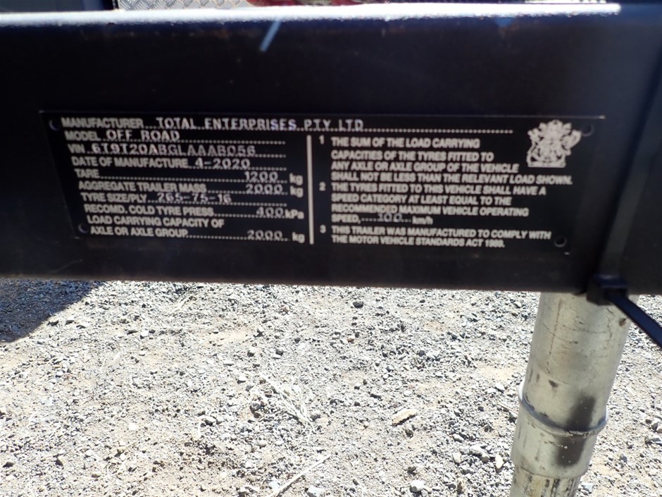 ZINUS Van Queen Bed Frame 40cm Metal Bed Base, Steel Slat Mattress Support,