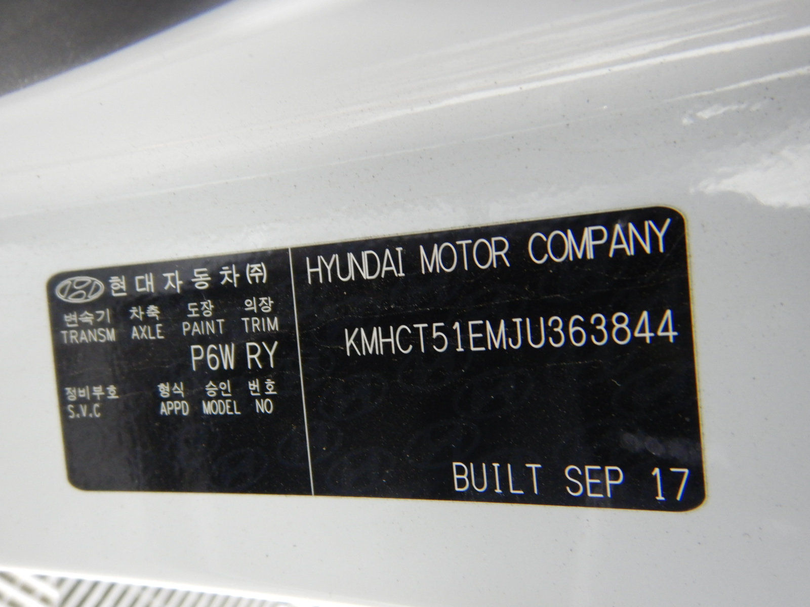 REMINGTON Proluxe Salon Hair Dryer, Includes Concentrator and Diffuser, Bla