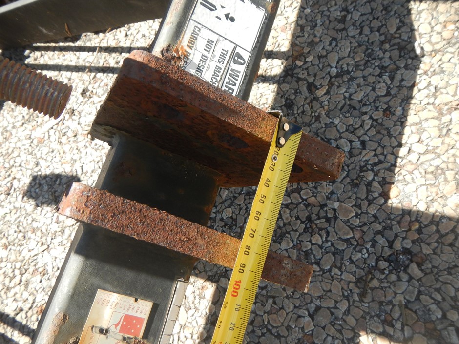 Casella Limited Release Cleanskin Shiraz 2013 (12x 750mL) Limstone Coast