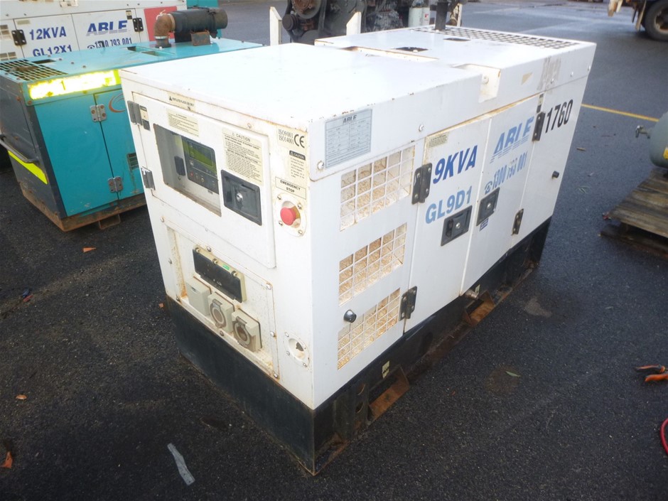 1.0ct Heart Simulated Diamond 925 Sterling Silver Ring - Size 8