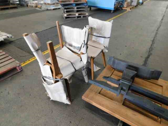 Elephant in the Room Buttery Chardonnay (6x 750mL).