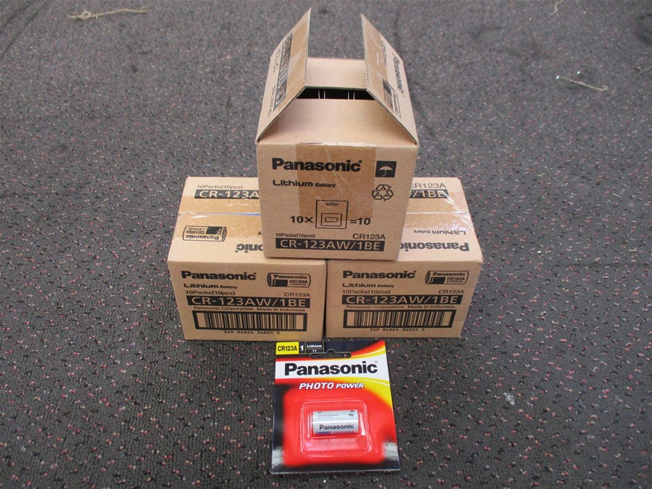 0.60ct GRA Certified Moissanite 925 Sterling Silver Hoop Earrings