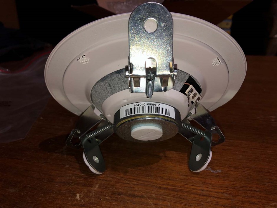 BERKSHIRE LIFE Reversible Printed Plush Throw, 152cm x 178cm, Sage.