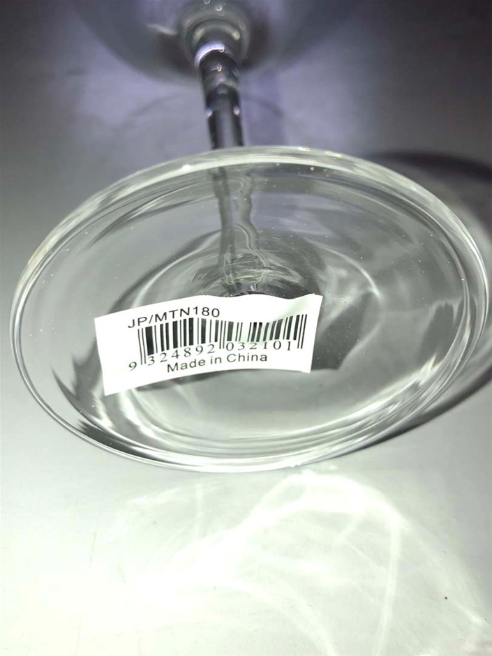 0.16 Carat White 4 round diamonds