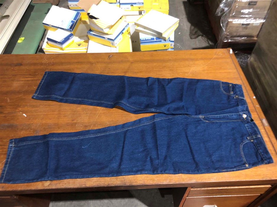 SHURE SM58 Dynamic Vocal Microphone (No On/Off Switch).