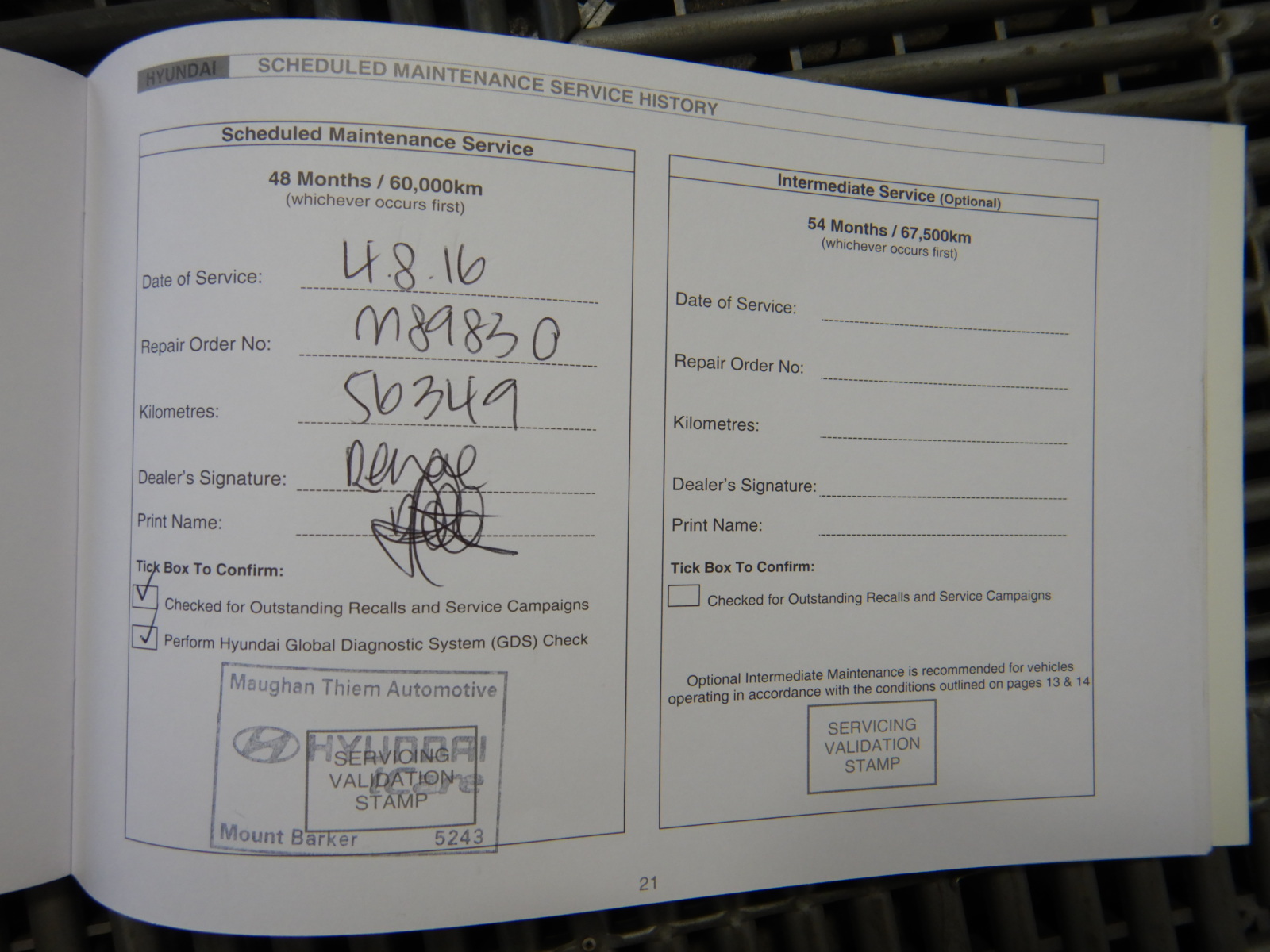 Roberts Estate Cabernet Sauvignon 2023 (12x 750mL) SEA