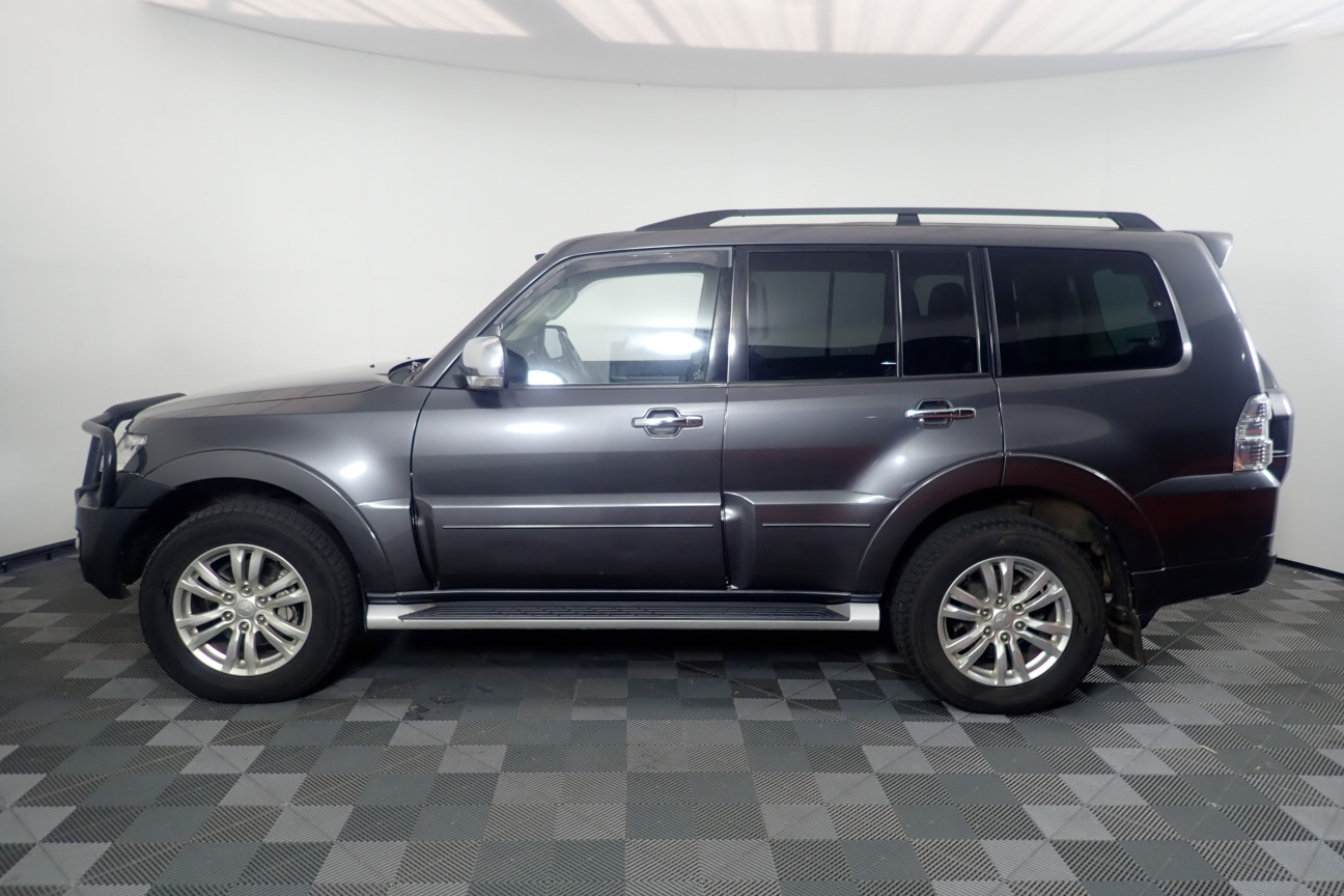 <p>Caterpillar  930H Wheeled Loader</p>