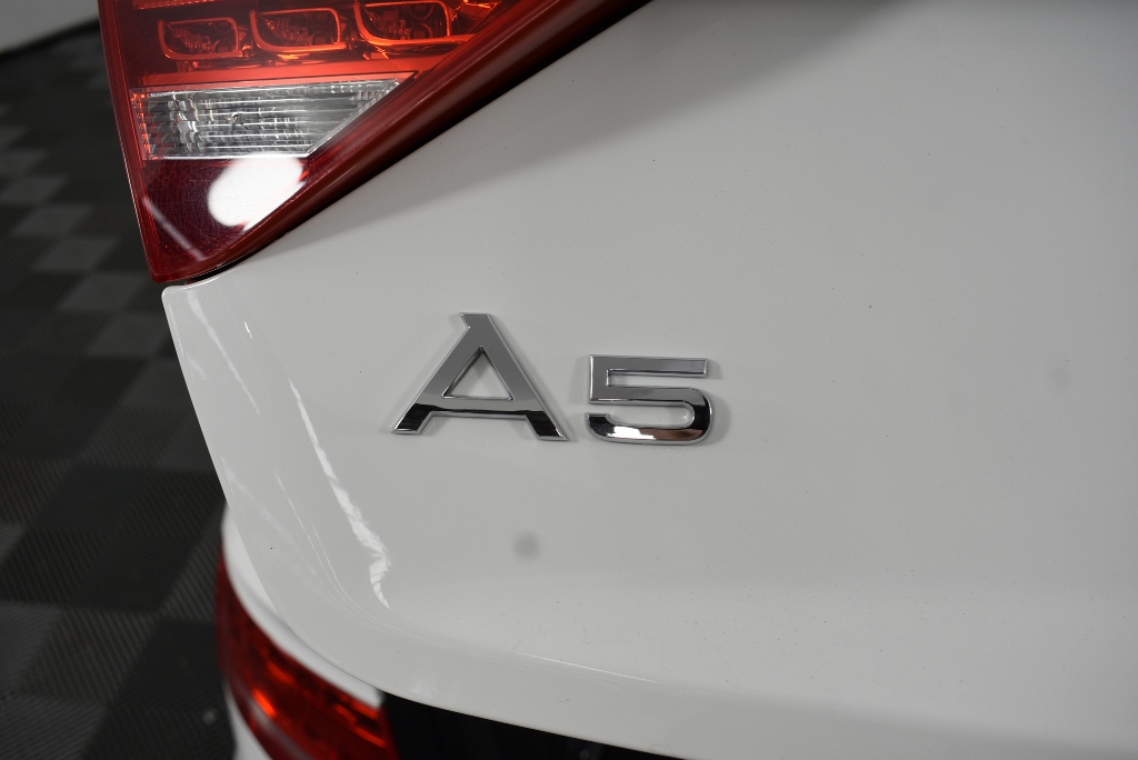 CALVIN KLEIN Men's Tipped Liquid Touch Polo, Size L, 100% Cotton, White/Bla