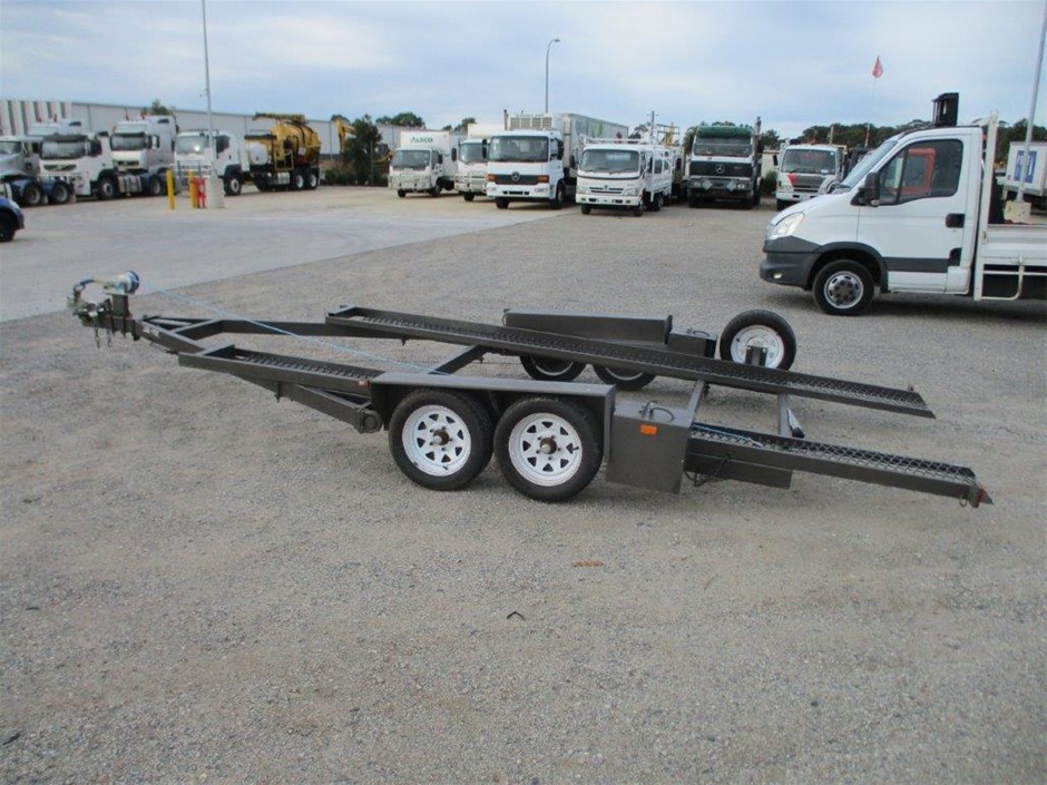 Wolf Blass Red Label Cabernet Merlot (6x 750mL).