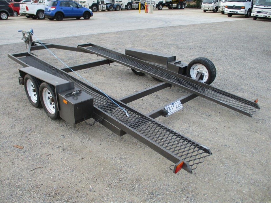 Wolf Blass Red Label Pinot Grigio (6x 750mL).