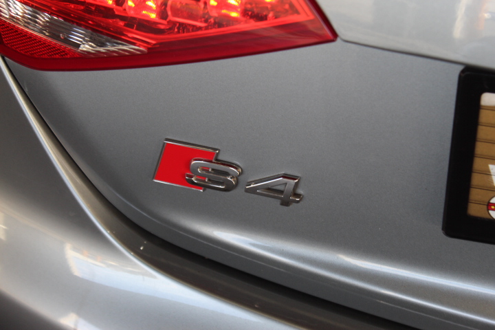 Wynns The Siding Chardonnay (6x 750mL).