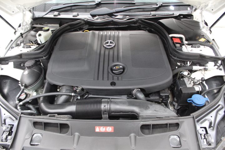 8-9mm Potato Shape Pearl with Real 18k Gold Plated Bracelet