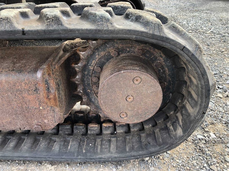 8-9mm White Potato Shape Pearl with Platinum Plated Bracelet