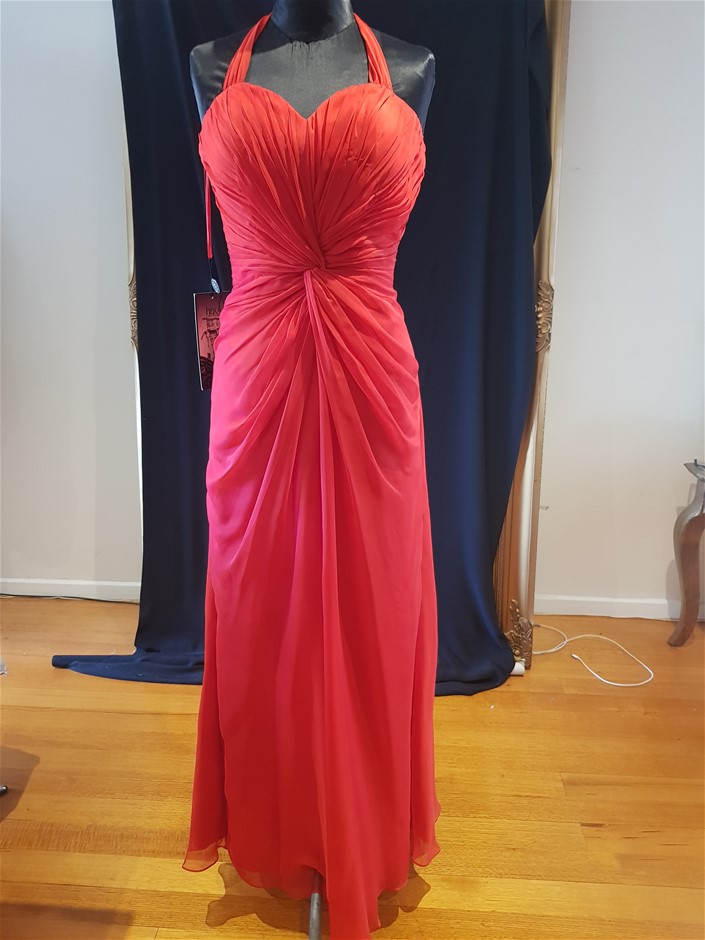 By The Vineyard Mixed Pack Pinot Grigio & Chardonnay (12x 750mL). SEA.