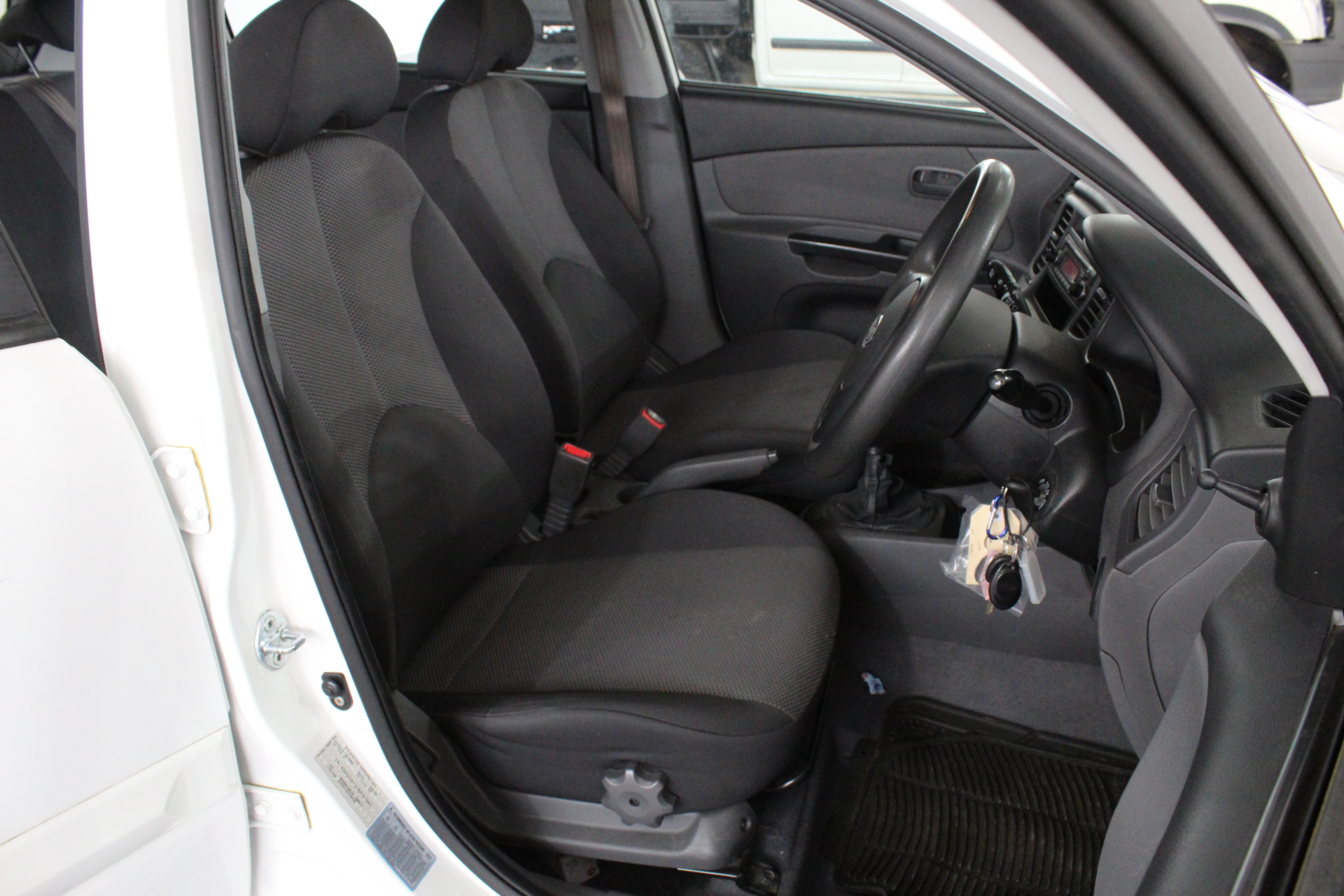 Pitchfork Chardonnay (6x 750mL).