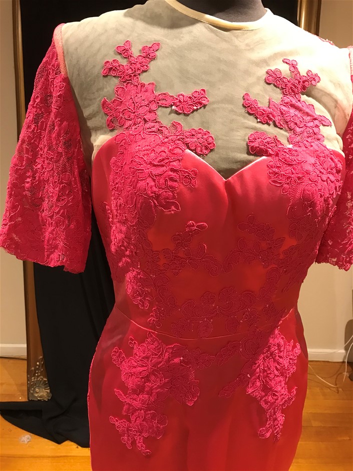 Wolf Blass Red Label Cabernet Merlot (6x 750mL).