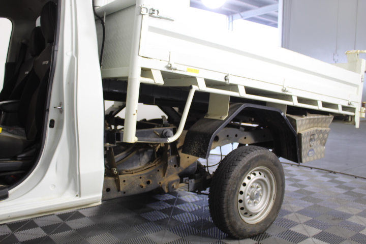 Classic 4mm Wide Stainless Steel Wheat Chain Necklace - 60cm (Yellow)