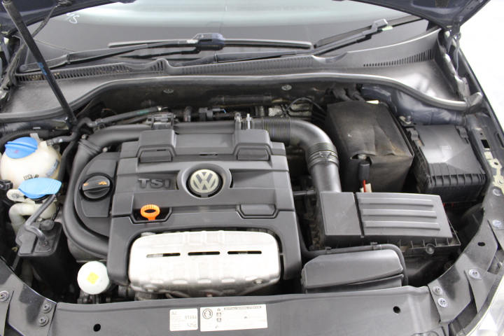 Figaro Stainless Steel Holy Cross Bracelet (adjustable)