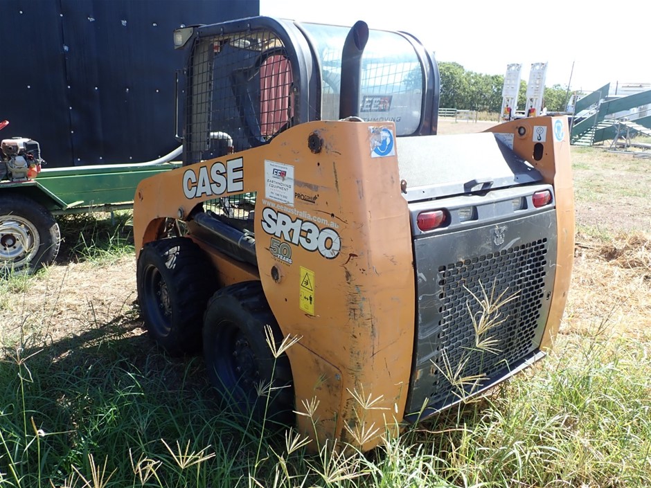 Designer Minimalist Round Eternity Necklace in Silver