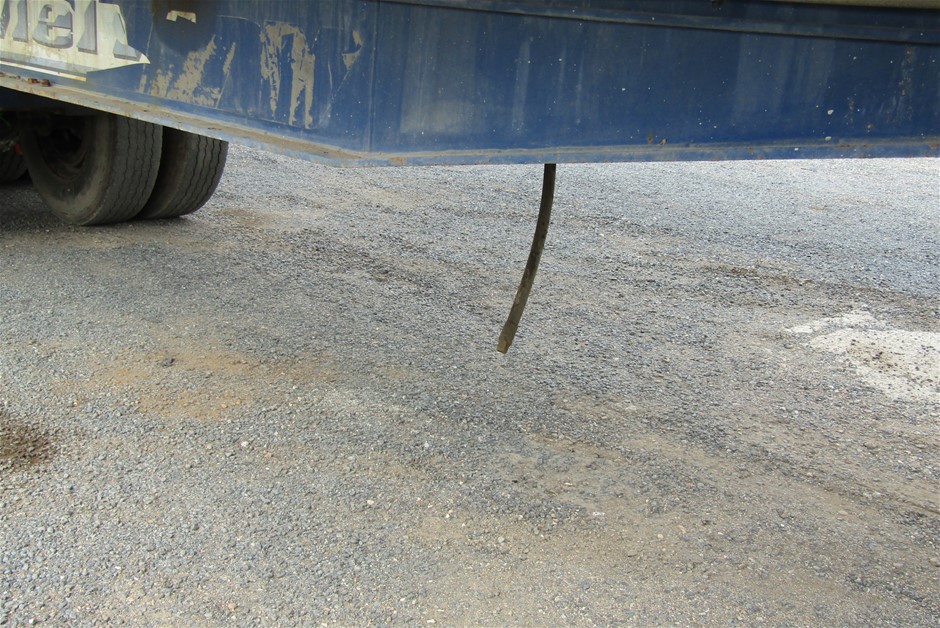 ODYSSEY LIVING Chillax Cooling Contoured Memory Foam Pillow, 60 x 38cm x 11