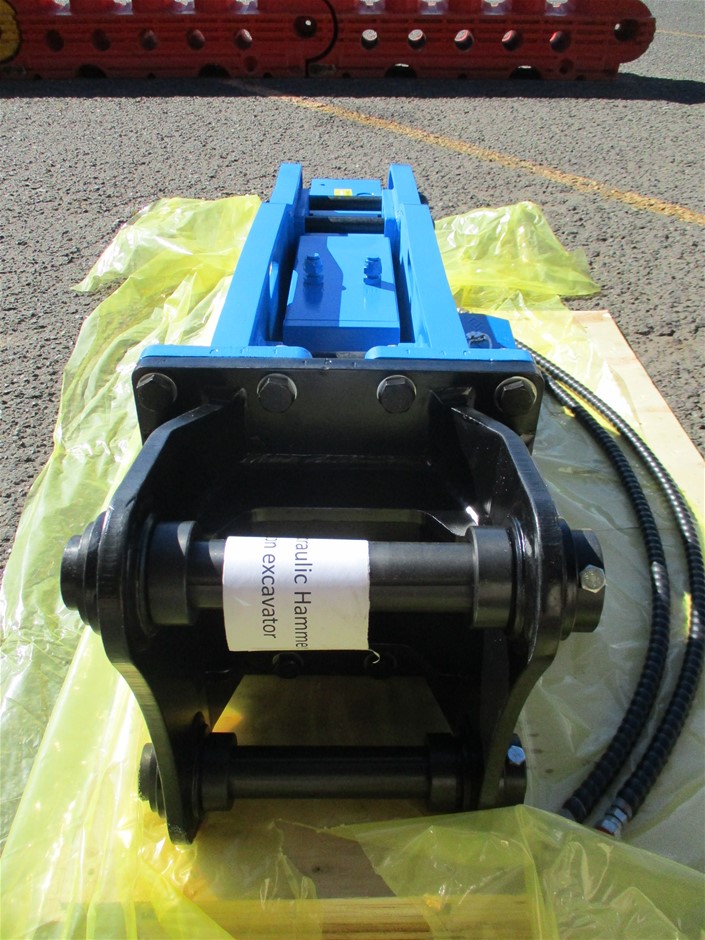 Storability Triton 1795 34-Inch Length by 32-Inch Height Wall Mount Shelvin