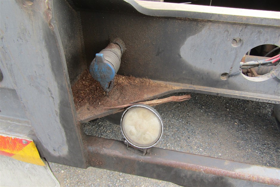 MIELE Triflex HX1 Cordless Vacuum Cleaner 3-in-1, White.