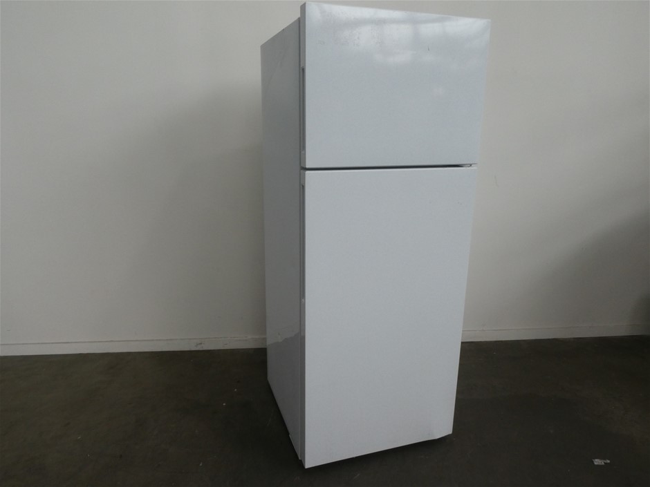 1966 Australia First & Last Queen Elizabeth Silver Round Fifty Cents