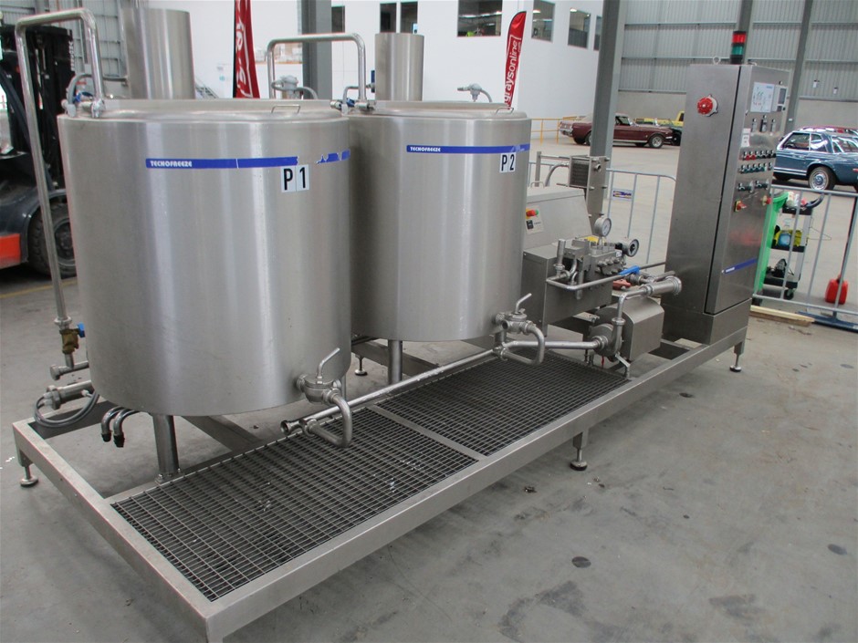 <p>Toro Ride-on Mower</p>