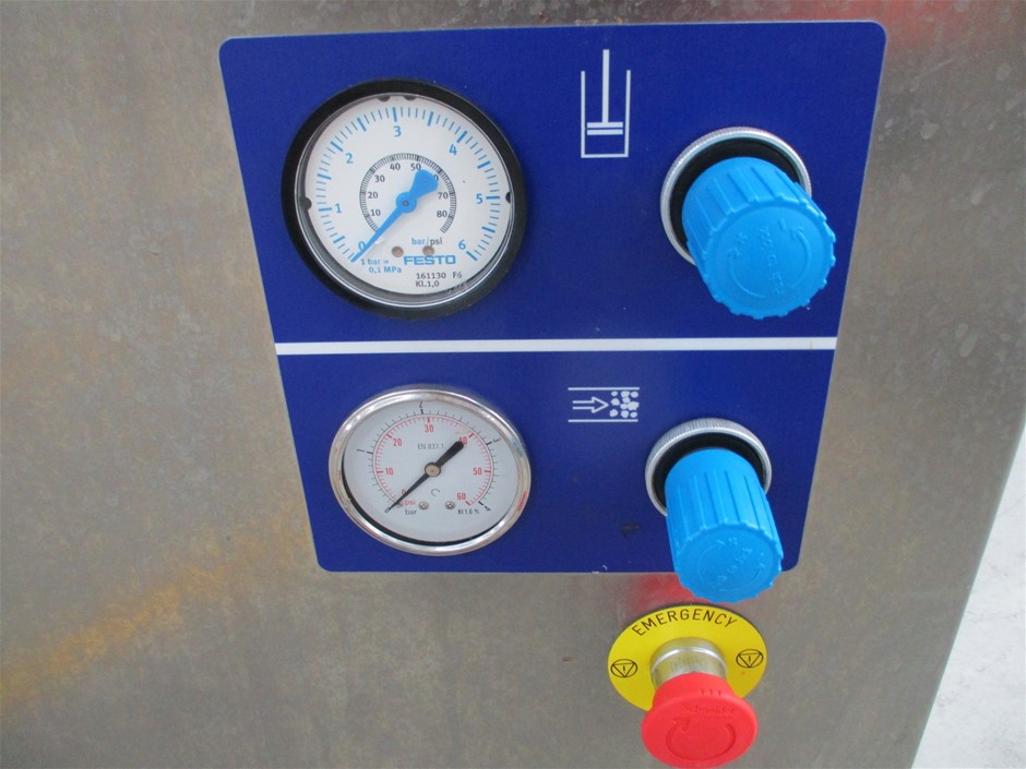 Pack of 100pc AMAZON BASICS Dog and Puppy Pee Pads with Leak-Proof Quick-Dr