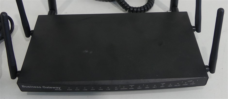 FINDER 14" Grass Shears with Versatile Rotating Blades.