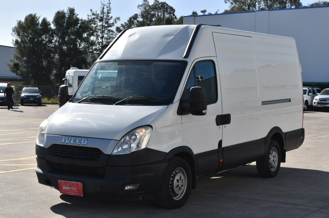 2 Packs of 100 x Stainless Steel Cable Ties, Size 4.6mm x 150mm.