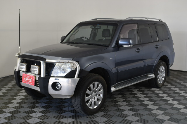 24 Pairs x FRONTIER Nitrile Full Dip Knitted Wrist Gloves, Size M.