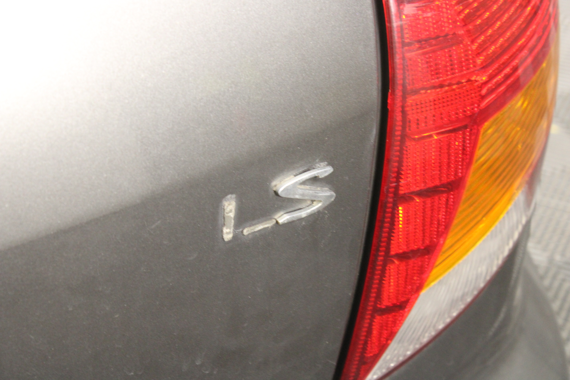 Picture Road Case Flight w/ Foam Inserts (L 1.85 m x W 0.783 m x H 1.26 m)