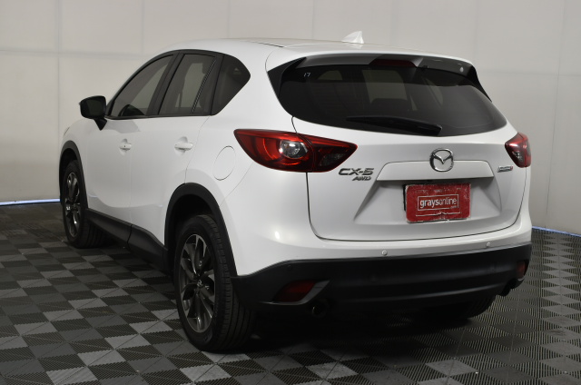 8mm Multi & Antique Silver Spacer Bead Letter 'Z'  Bracelet.