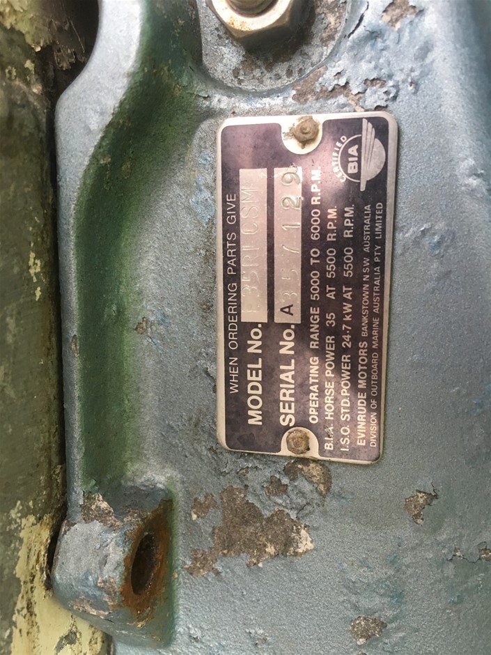 APPLE IPAD 5TH GEN A1822 A9 Tablet 32GB