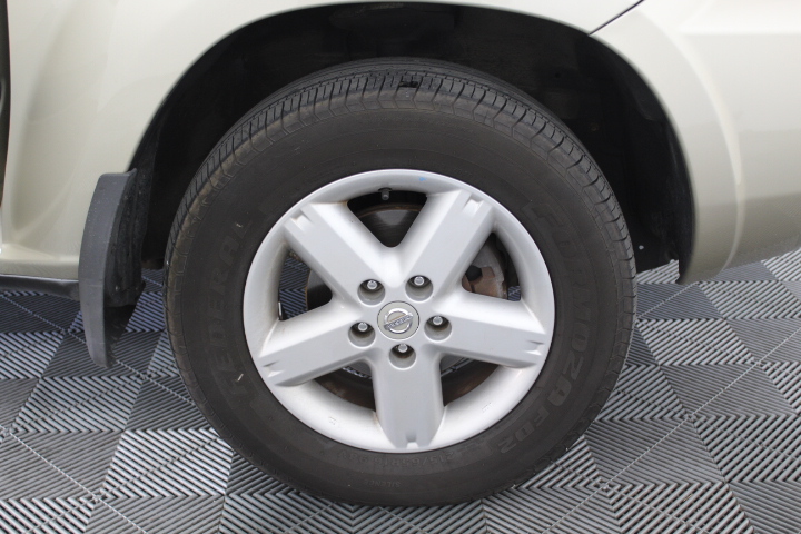 5-6mm White & Baroque Pearl Pendant Charm Bracelet