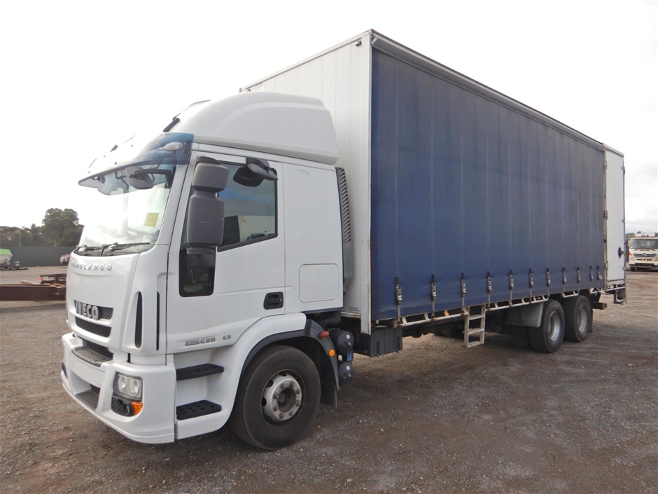 3x Assorted Products (1x INCIPIO Dualpro Case for Samsung Galaxy S10+