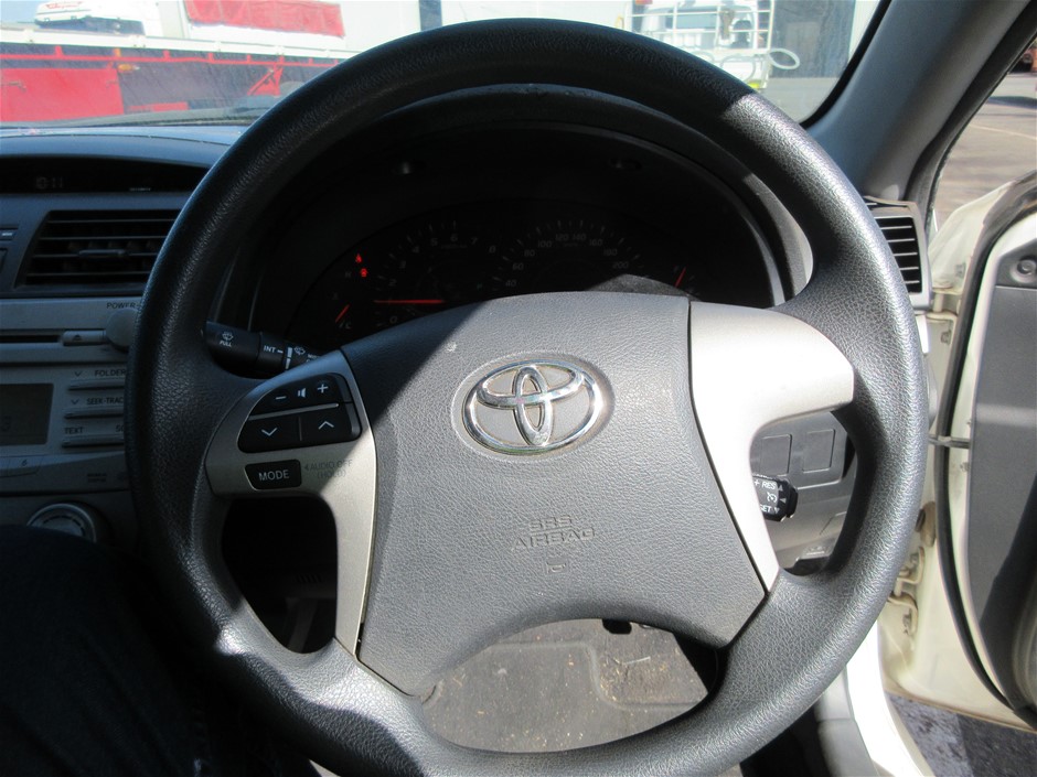 Elegant 18K White Gold plated Simulated Diamond Earrings