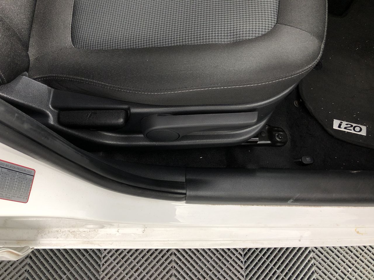 Bulk items, gold diamonds, silver coins