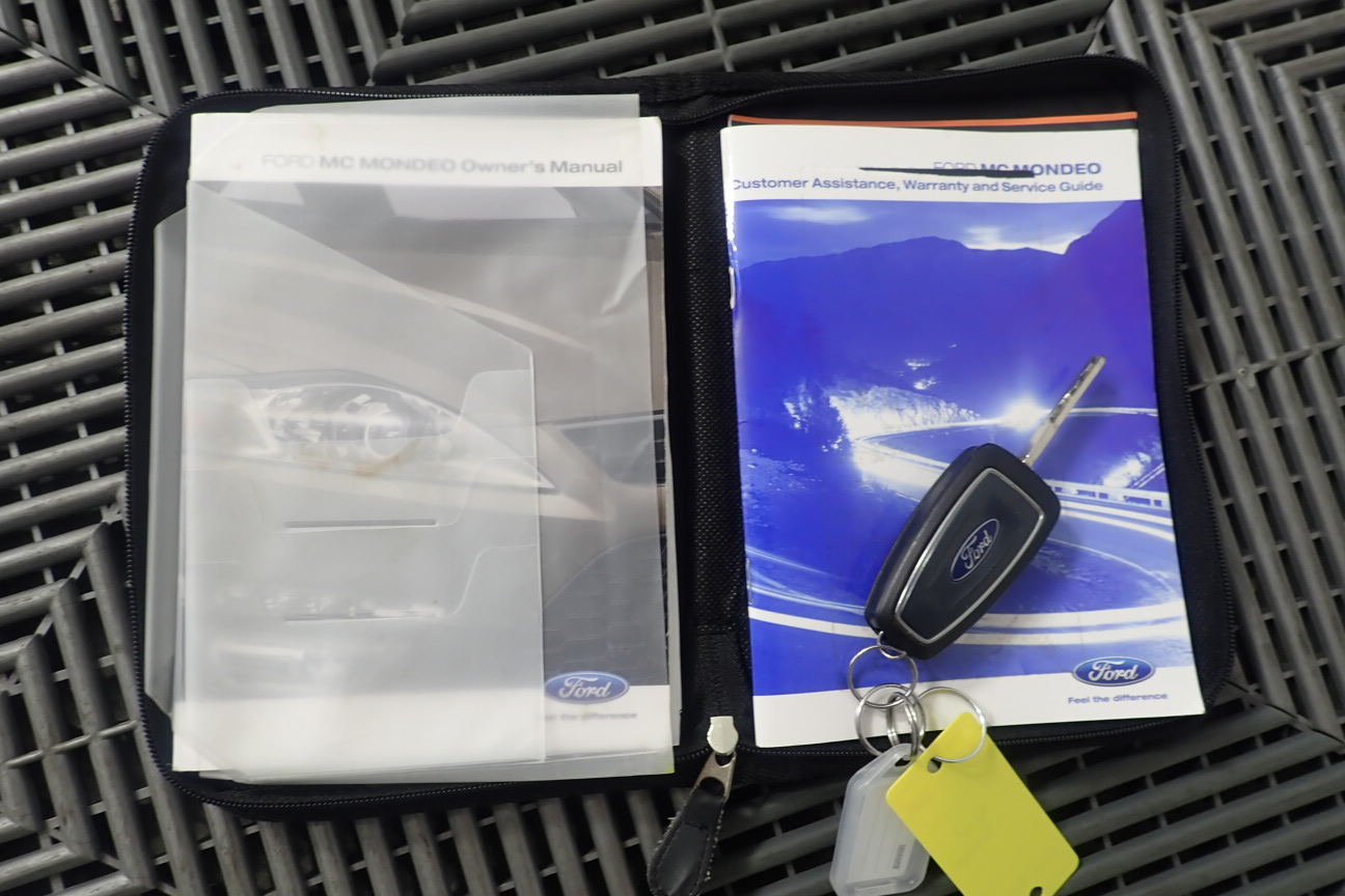 18K Gold-Filled Cuban Bracelet with Simulated Diamond Clasp, 8MM -  19cm