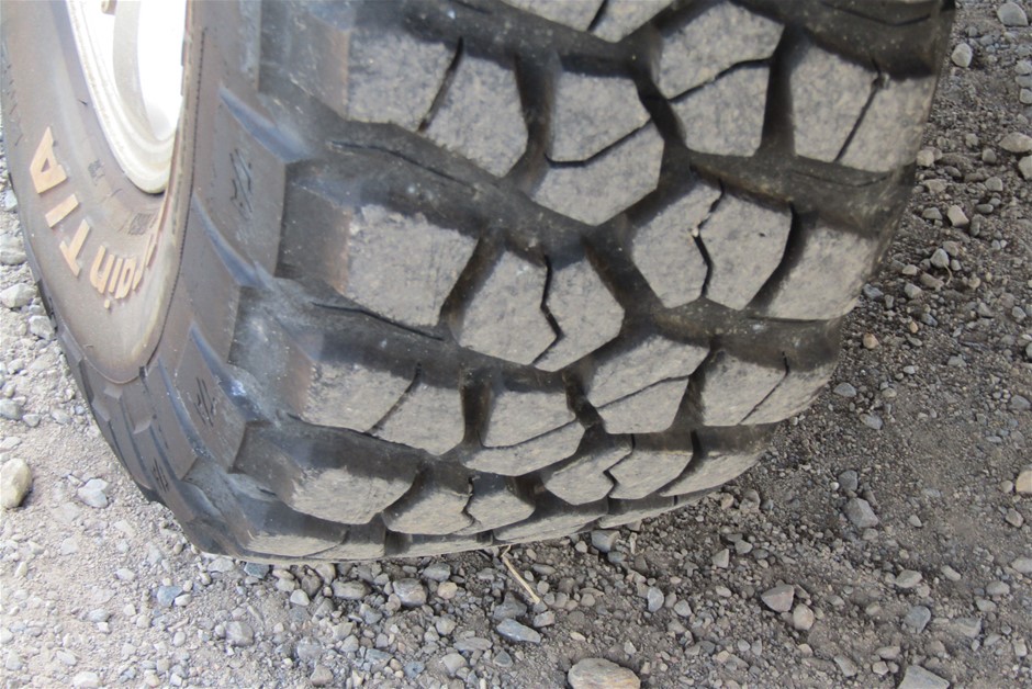 14K Gold-Filled 3mm Tennis Bracelet with Simulated Diamonds - 18cm