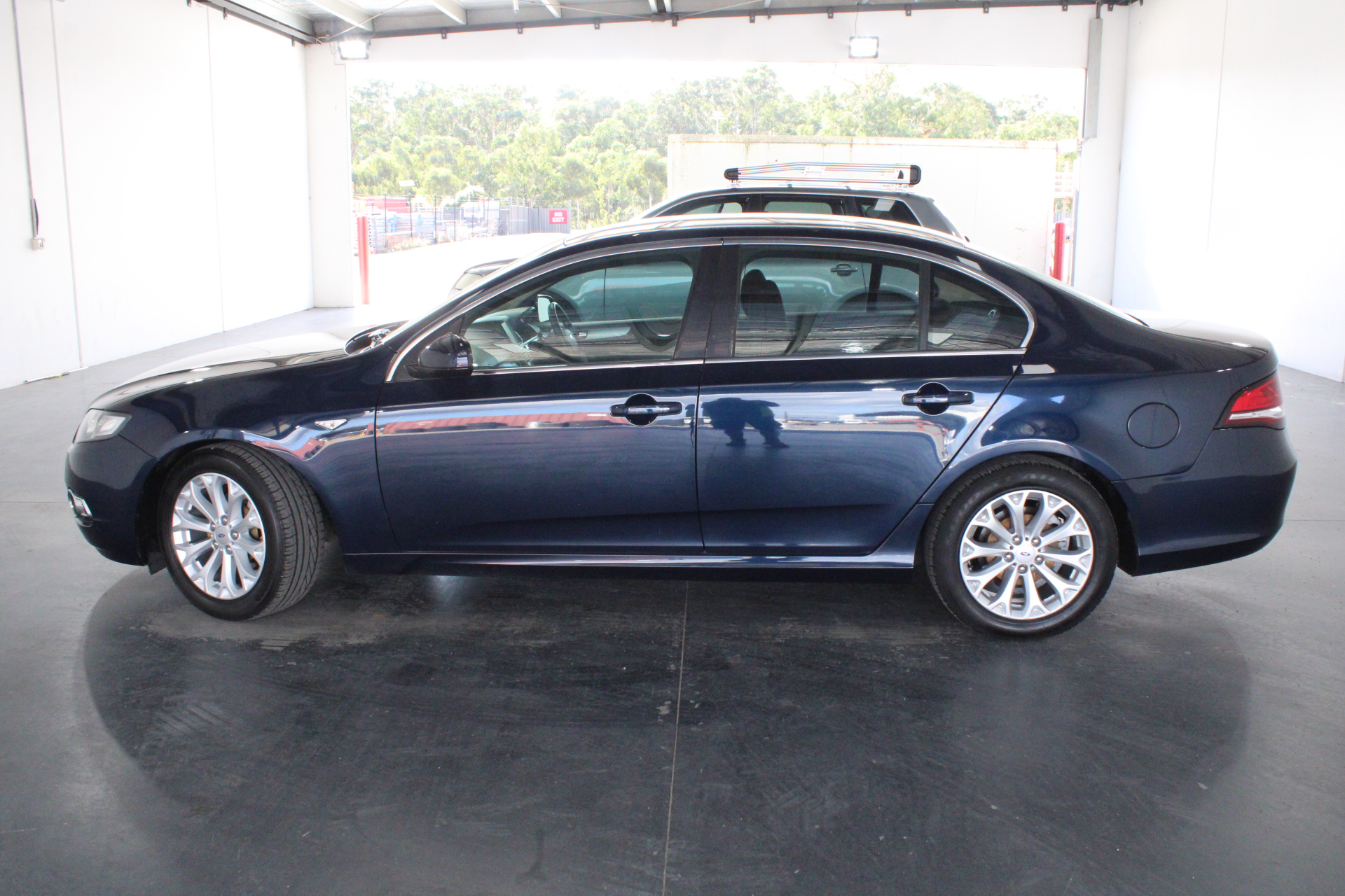 7-8mm Potato & Baroque Pearl Swarovski® Heart Charm Bracelet