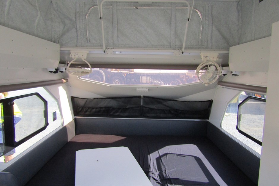 500G Mixed Rough Raw Crystal Gemstone Chunks Natural Raw Minerals Bulk