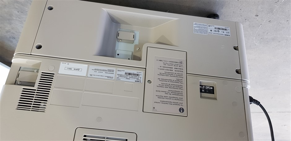 1/100 Scottdale gold bar Unc