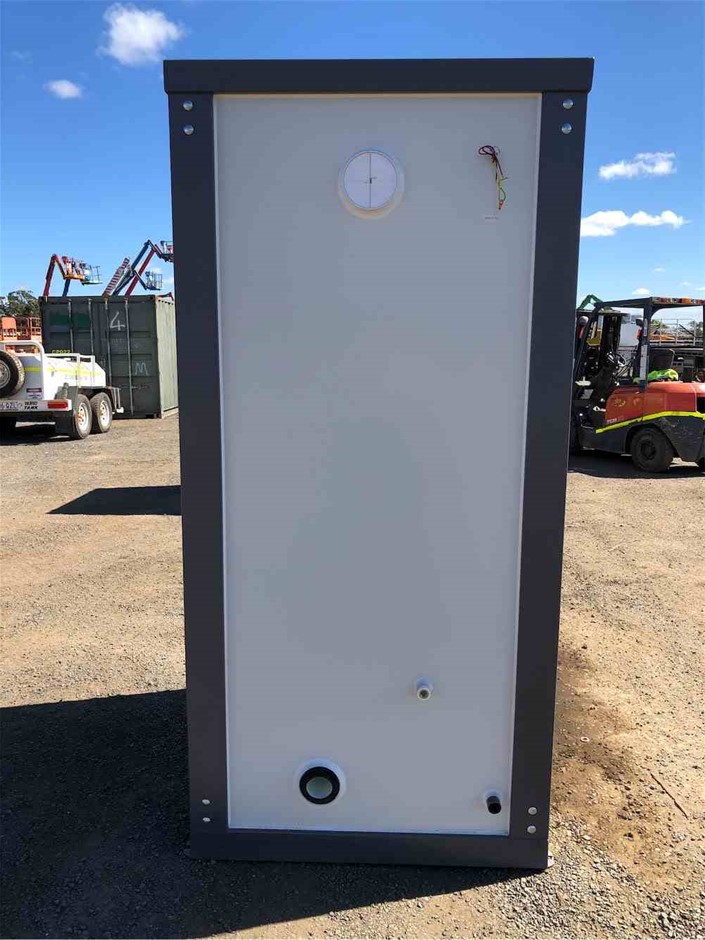 0.07 Carat round 2 white diamond