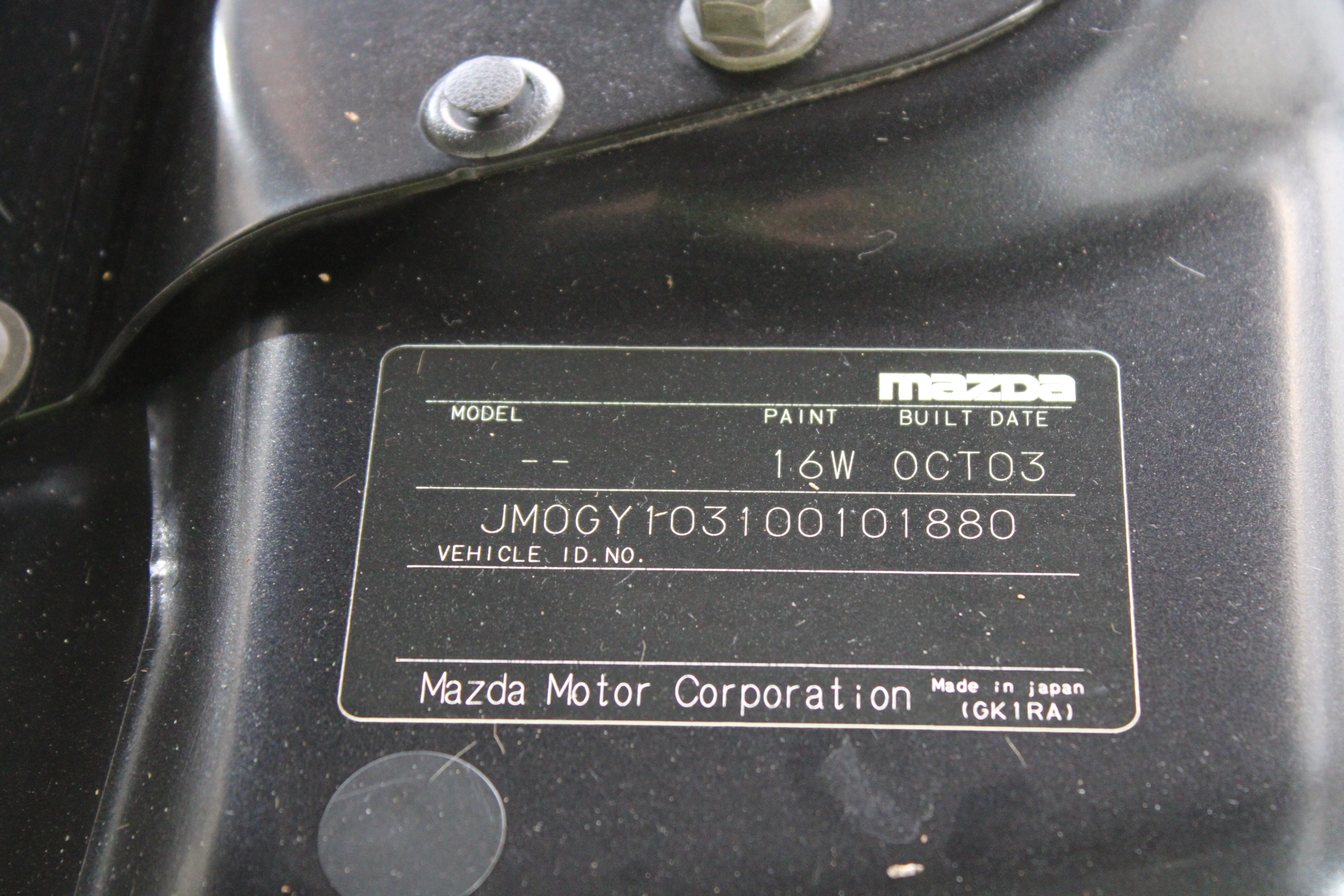 UNC 2023 $2 Vegemite Yellow RARE Coloured two dollar Coin